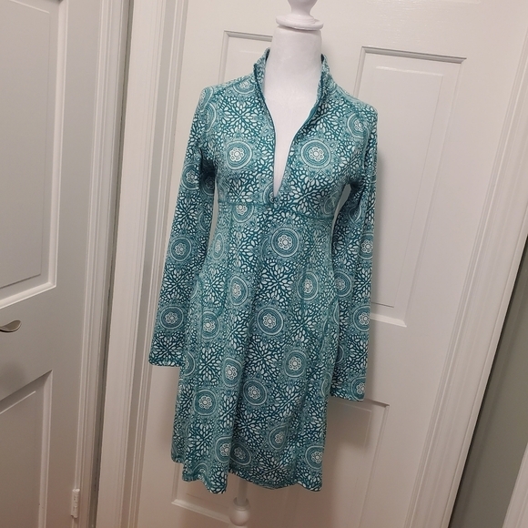 Soybu Green & White Patterned Mock Neck 1/4 zip up athlesiure Dress Size Sm. - Picture 3 of 10